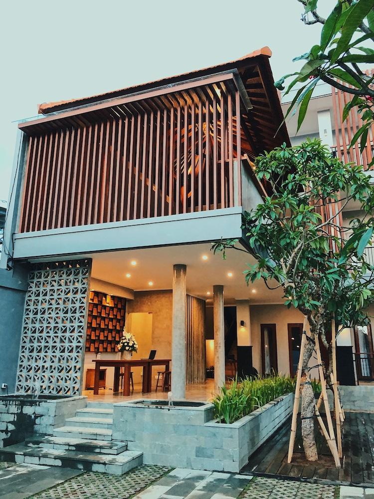 Perissos Echo Beach Canggu Exterior foto
