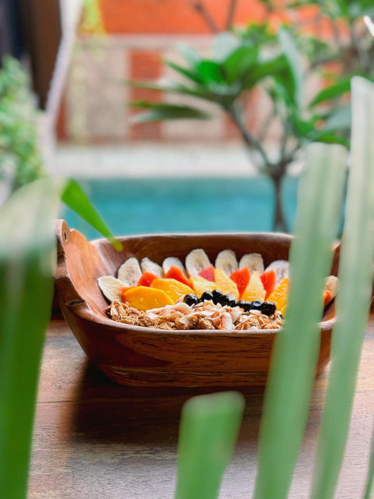 Perissos Echo Beach Canggu Exterior foto